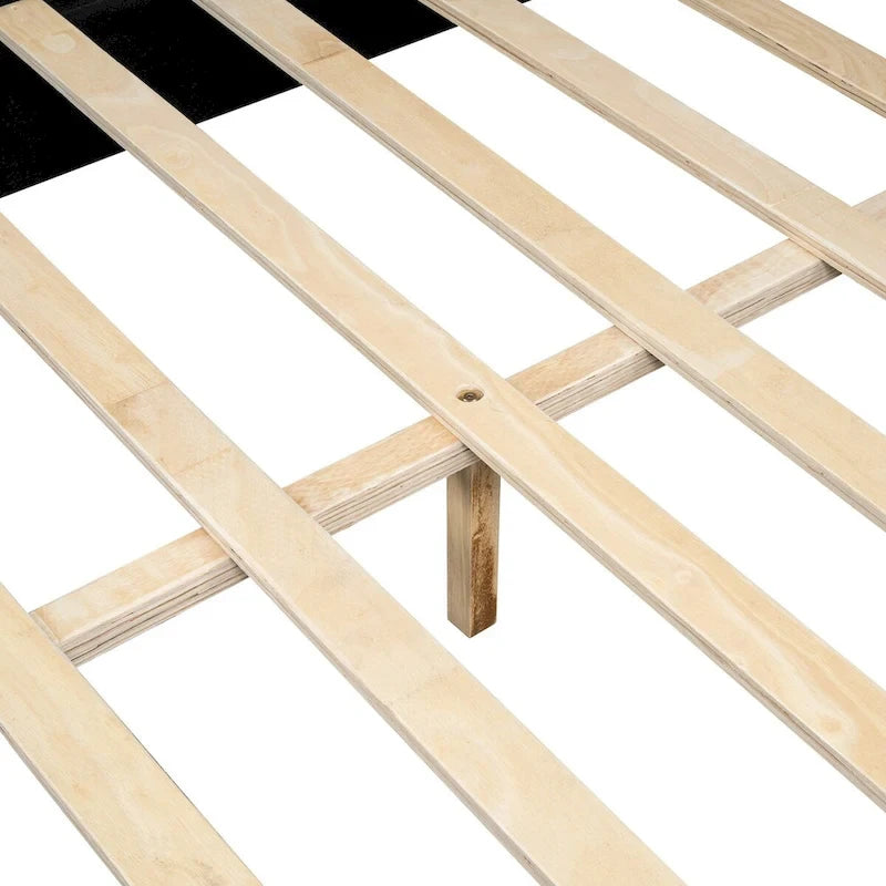Lit plateforme deux places en similicuir avec bandes métalliques