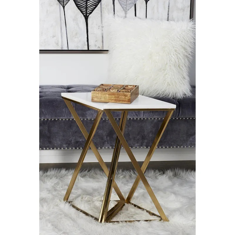 Table d'appoint en métal